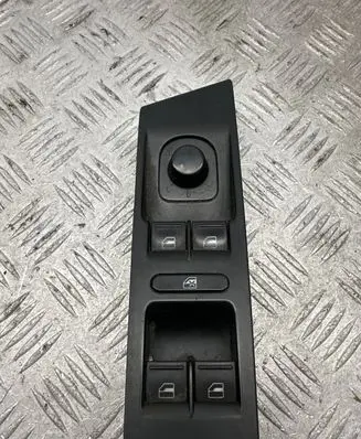 Volkswagen PASSAT B7 Electric window control switch 3ac857858a