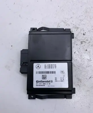 Mercedes-Benz E W212 Other control units/modules A0009007504 A0999012100 A0009024719