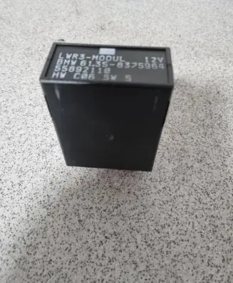 BMW 5 E39 Light module LCM 61358375964 55892110