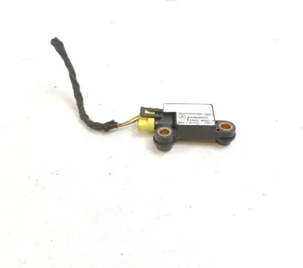 Mercedes-Benz ML W163 Airbag deployment crash/impact sensor A1638200226