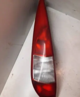 Ford Mondeo Mk III Rear/tail lights 1S7113405C