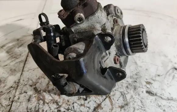 Citroen Relay III Fuel injection high pressure pump 28384347 13748120 9674964480
