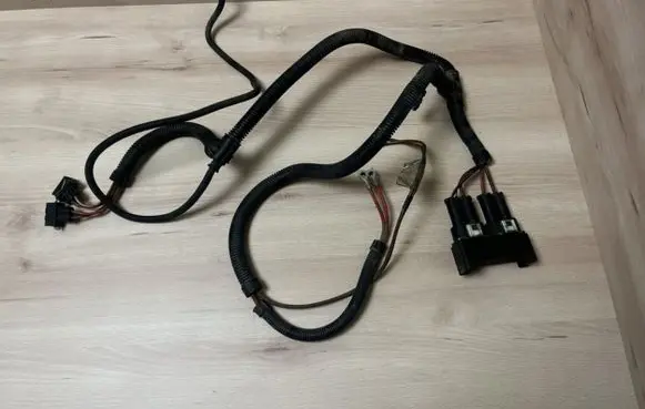 Volkswagen Transporter - Caravelle T4 Coolant fan relay 701919506 5836000