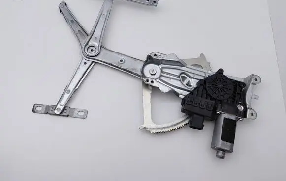 Opel Astra H Front door window regulator with motor 13100417 13100405