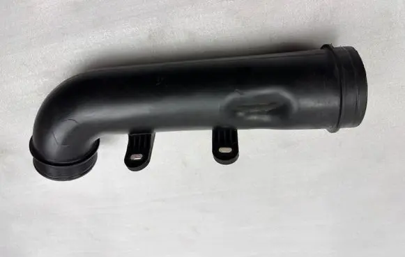 Audi RS3 Intercooler hose/pipe 07K129665A 07K129665