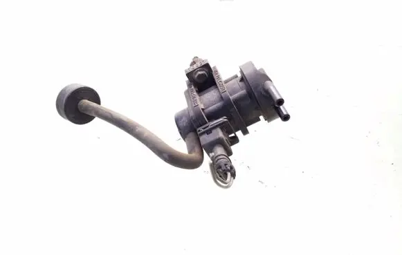 Renault Scenic I Turbo solenoid valve 7700874659