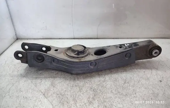 KIA Sportage Rear upper control arm/wishbone 55220D3050
