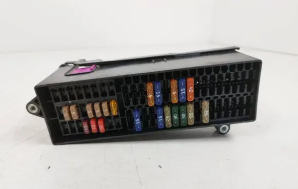 Volkswagen Caddy Fuse module 2K970922ES 0903175538 20359765976