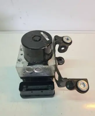 Volvo V70 ABS Pump 30681619 8g9n2c405ac 10092604053