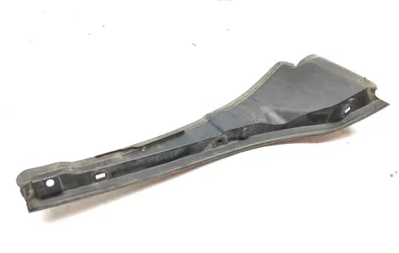 BMW 2 F46 Fender end trim 7000517 15054410