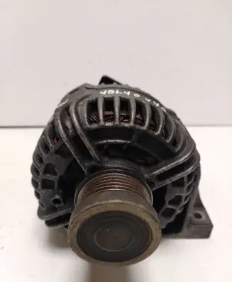 Volvo V70 Generator/alternator 30658085 0124525060 14V75140A