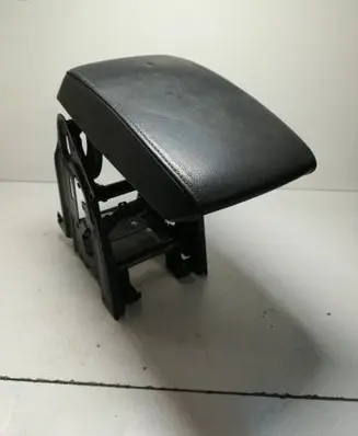 Skoda Octavia Mk2 (1Z) Armrest 1Z0864207