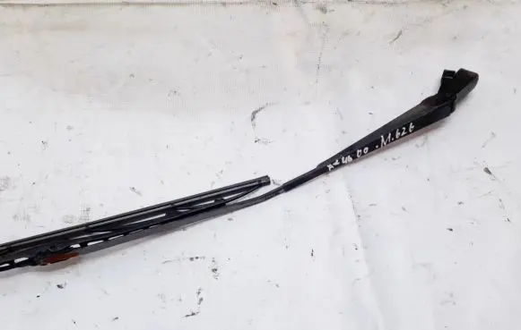 Mazda 626 Rear wiper blade arm
