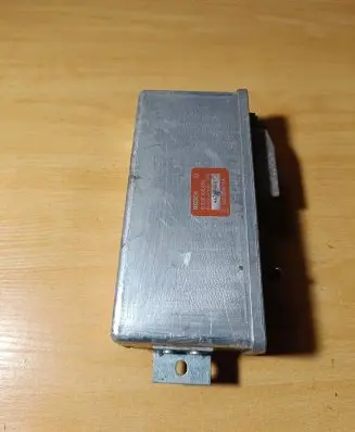 Audi 80 90 S2 B4 ABS control unit/module 0265100056 4A0907379A 4679460