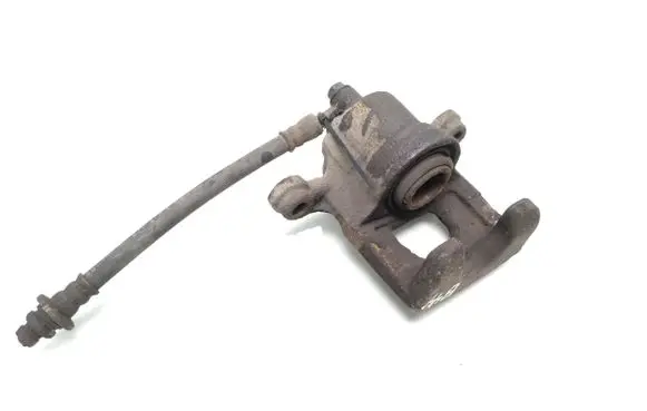 Nissan Juke I F15 Rear brake caliper