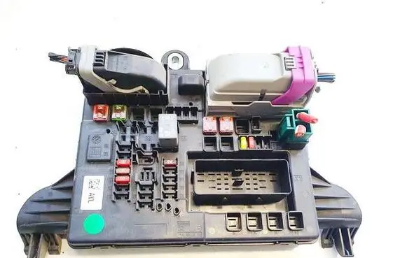 Opel Insignia A Fuse box set 544949969
