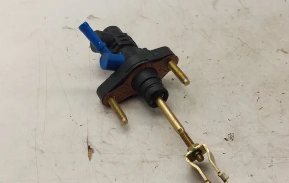 Toyota Avensis T250 Clutch master cylinder 3142005040