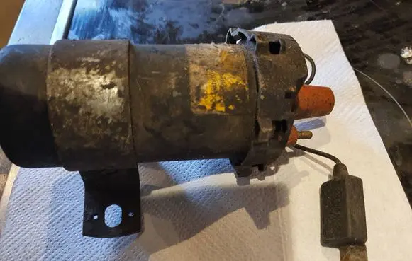 Opel Kadett E High voltage ignition coil 0310000005 0221122369