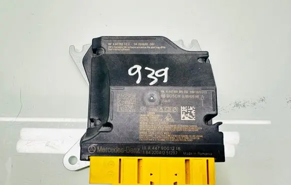 Mercedes-Benz Vito Viano W447 Airbag control unit/module A4479001218 0285020148 64220412