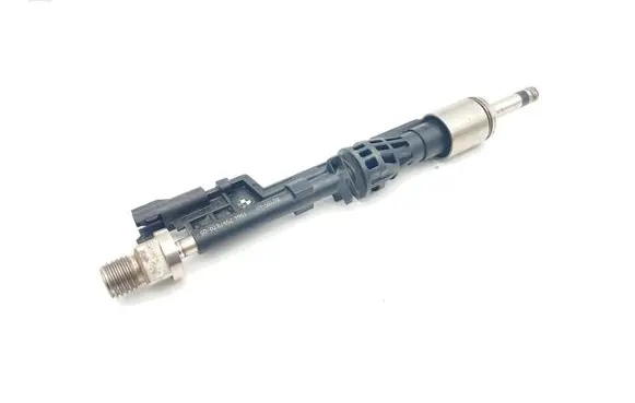 BMW X3 F25 Fuel injector 0261500109 7597870
