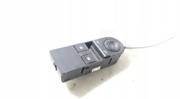 Opel Zafira B Electric window control switch
