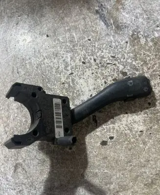 Seat Toledo II (1M) Wiper turn signal indicator stalk/switch 4B0953503G CZK0301202022