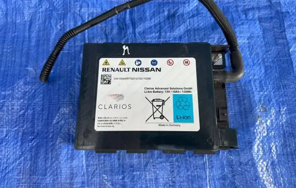 Renault Captur II Car battery 244100440R
