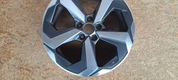 Nissan Qashqai J12 R18 alloy rim D0C006UA8B K67825