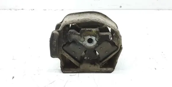 Mercedes-Benz Vito Viano W638 Engine mount bracket 6382411413