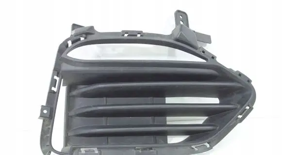 Hyundai i30 Front bumper lower grill 86564S0000