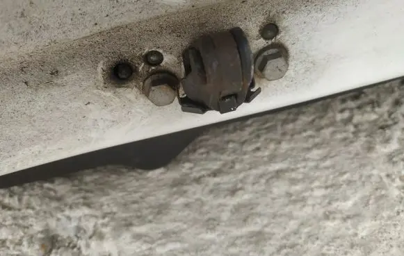 Renault Laguna III Front door check strap stopper 