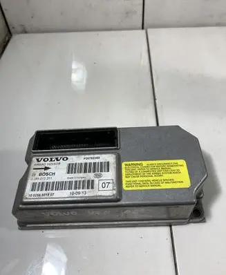 Volvo V70 Airbag control unit/module P30782385