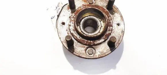 Mitsubishi Space Star Rear wheel hub