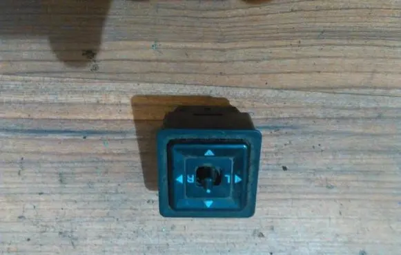 Mitsubishi Galant Eterna Wing mirror switch 2775
