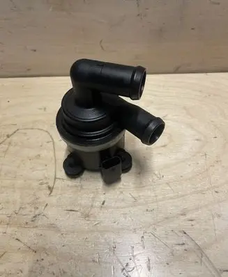 Audi A4 S4 B8 8K Electric auxiliary coolant/water pump 5N0965561A
