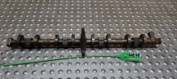 BMW 3 F30 F35 F31 Camshaft 7623137