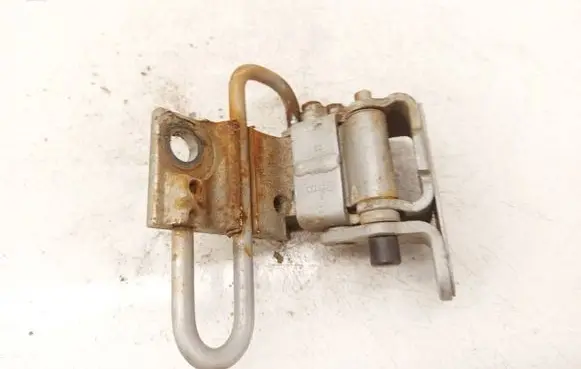 Audi A6 S6 C5 4B Front door upper hinge 4B0831412B
