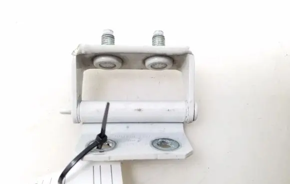 Nissan Qashqai Tailgate/trunk/boot hinge