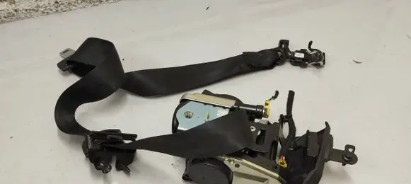 Volvo XC90 Front seatbelt 39841609