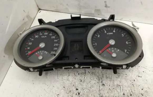 Renault Megane II Speedometer (instrument cluster) 2RPF10A855AD 8200306538 REAA00J5P0