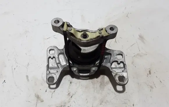 Volvo V40 Engine mount bracket 32222136