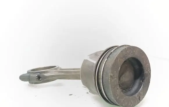 Volkswagen Transporter - Caravelle T6 Piston with connecting rod 04LA