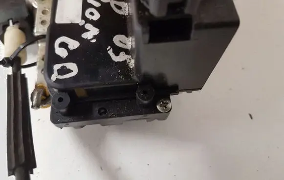 Ford Fusion Rear door lock