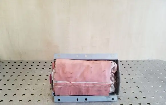 Volvo S60 Passenger airbag 30754337 570603700