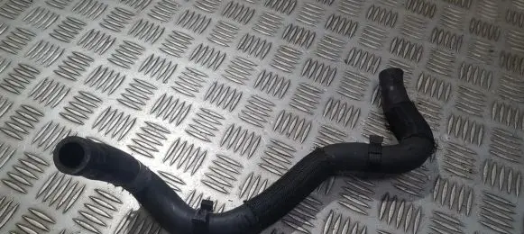 Toyota RAV 4 (XA30) Engine coolant pipe/hose