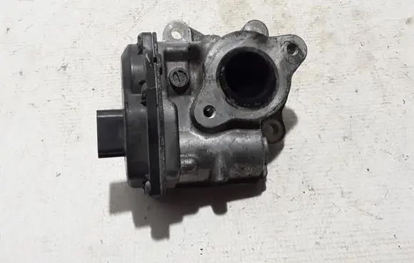 Renault Master III EGR valve 147109869R