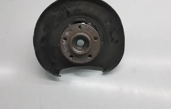 Volvo XC90 Front wheel hub 31340016