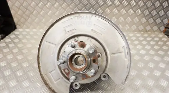 Tesla Model Y Rear wheel hub 104412300B 16211522143A 104466600C