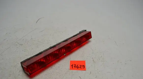 Ford Focus Third/center stoplight 1S7113A613AE