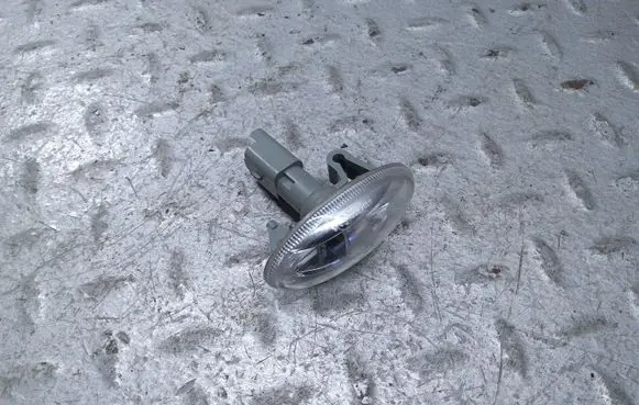 Citroen Berlingo Front fender indicator light 9680057480